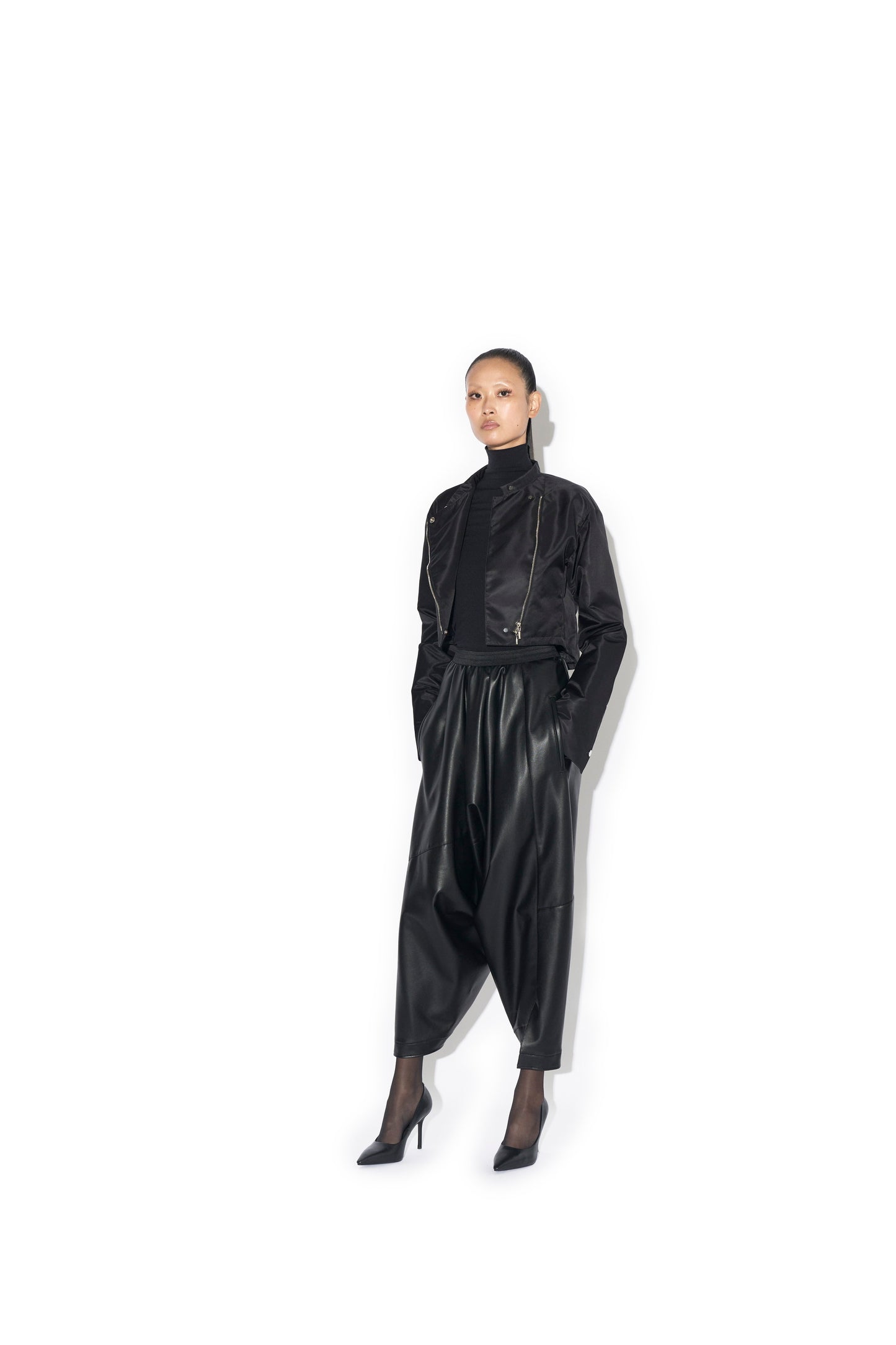 CROPPED NYLON RIDERS