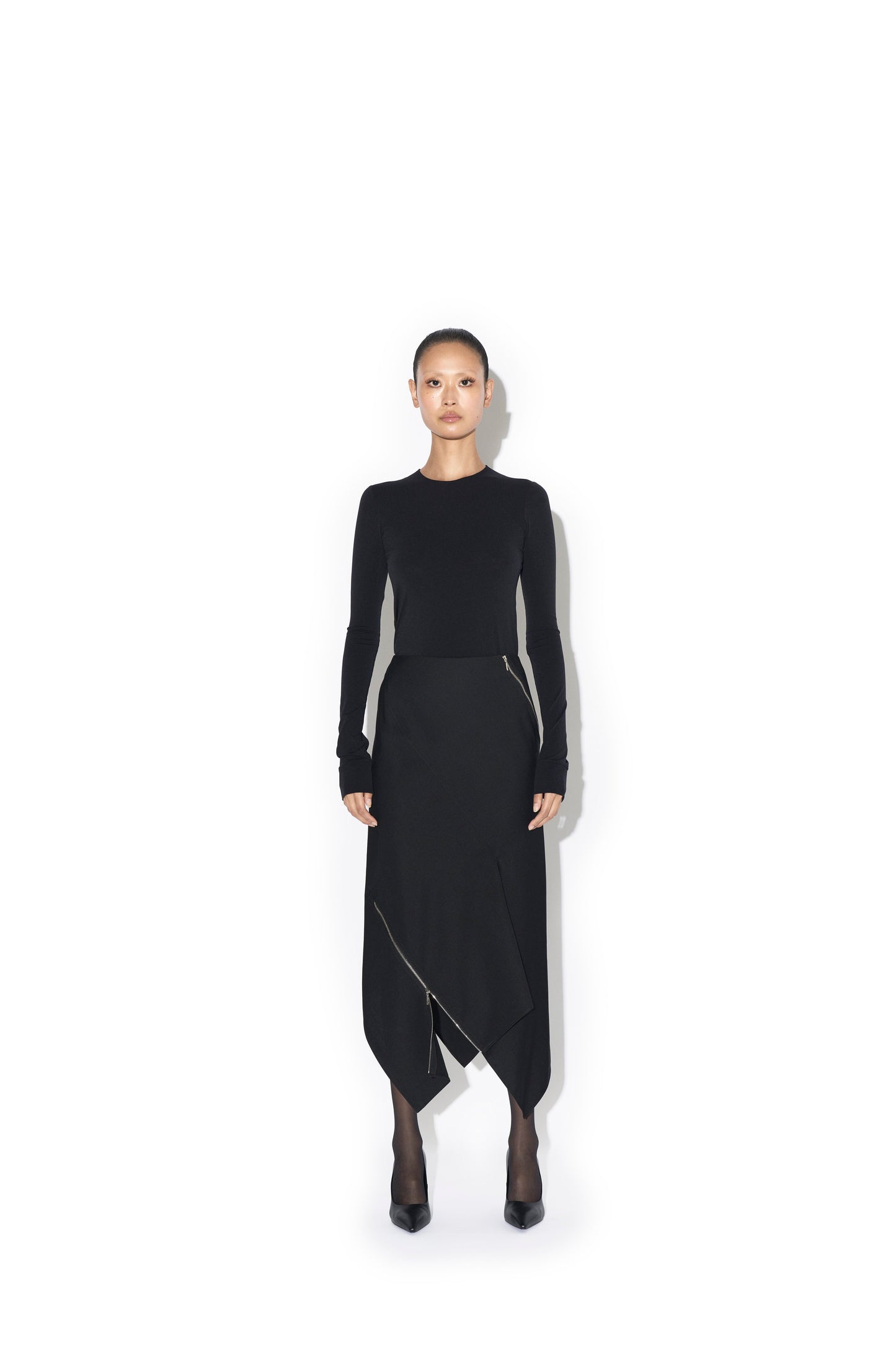 COMPACT WOOL TWILL SPIRAL SEAMED ZIPPED SKIRT